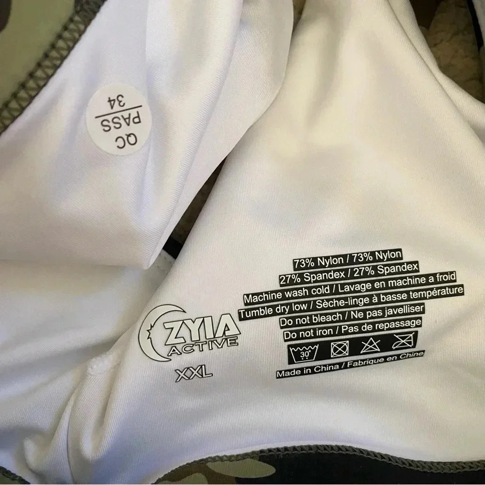 ZYIA Light Green Camo Reflective Soft n Snug Racer Back Sports Bra: XXL - Picture 6 of 7